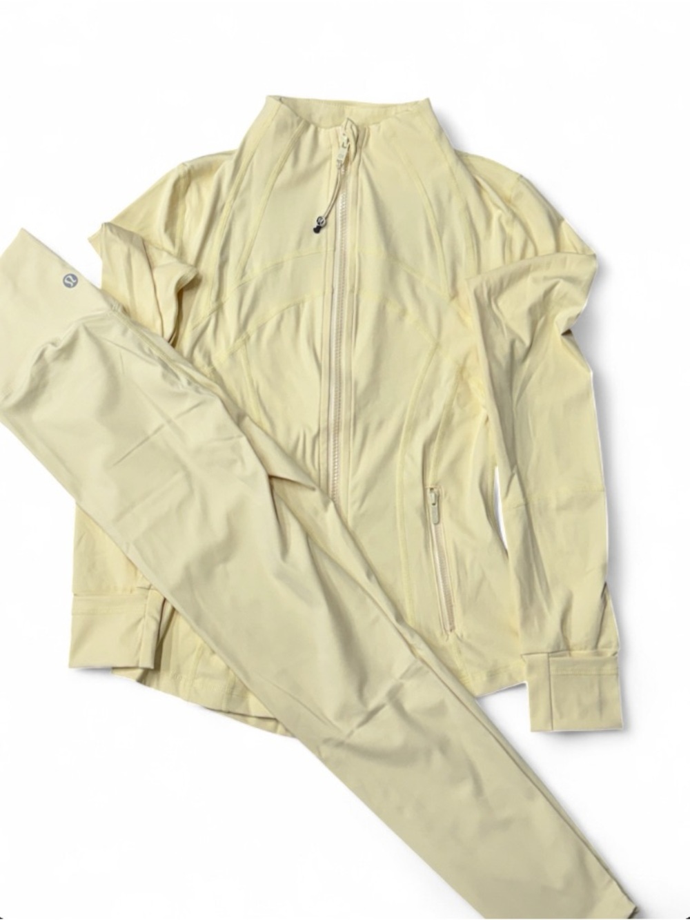 Lululemon Define Set (Buttercream Limited)